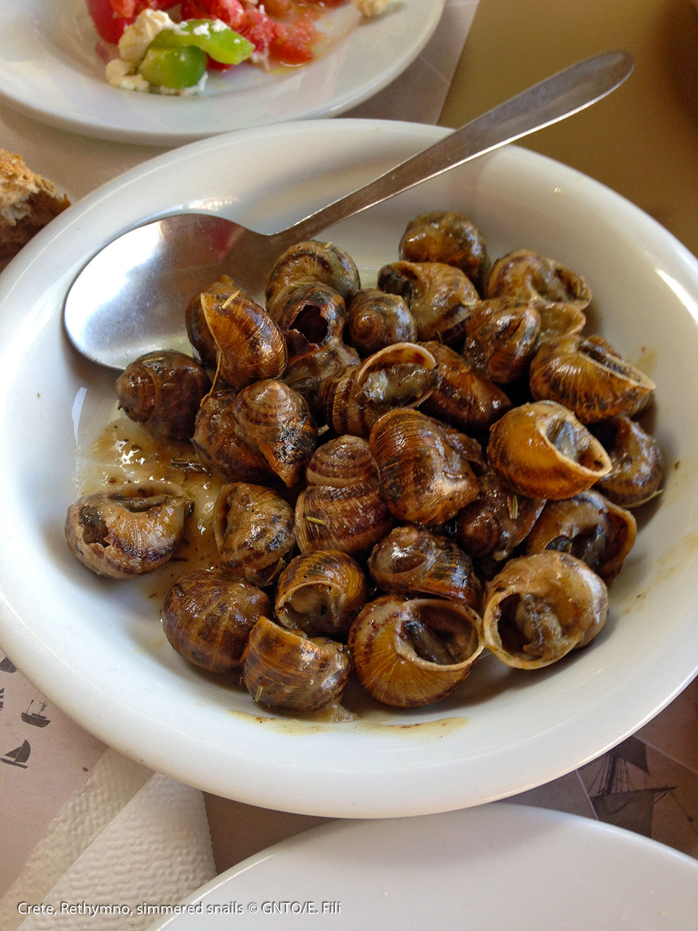 Crete, Rethymno, simmered snails Photo: GNTO/E.Fili